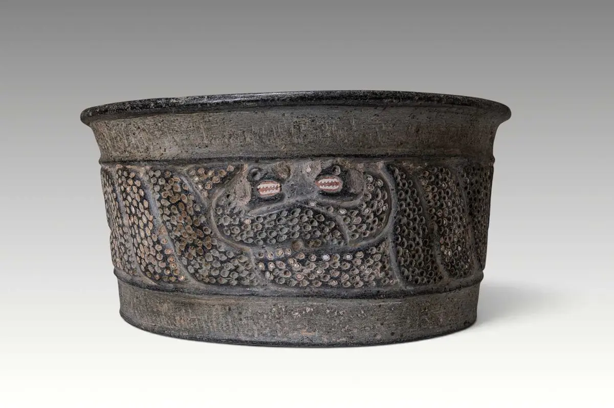 LARGE BACTRIAN CHLORITE INLAID BOWL