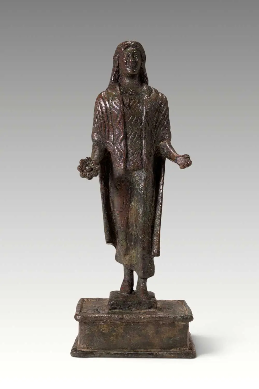 ETRUSCAN BRONZE FIGURE OF A FEMALE VOTARY