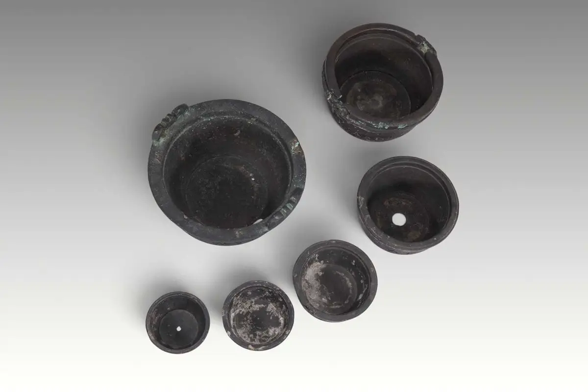 RARE SET OF SIX ROMAN LEAD NESTING CUP-WEIGHTS - EX CHRISTIE'S