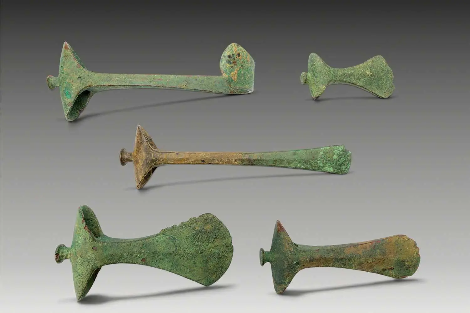 COLLECTION OF BRONZE AGE AXE HEADS