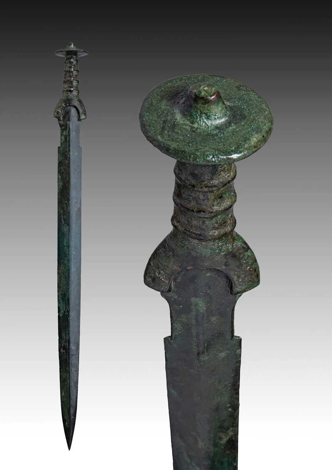 EUROPEAN CELTIC BRONZE SWORD WITH PARASOL-SHAPED POMMEL