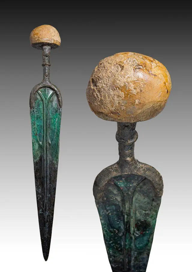 AEGEAN-ANATOLIAN BRONZE SWORD WITH STONE POMMEL
