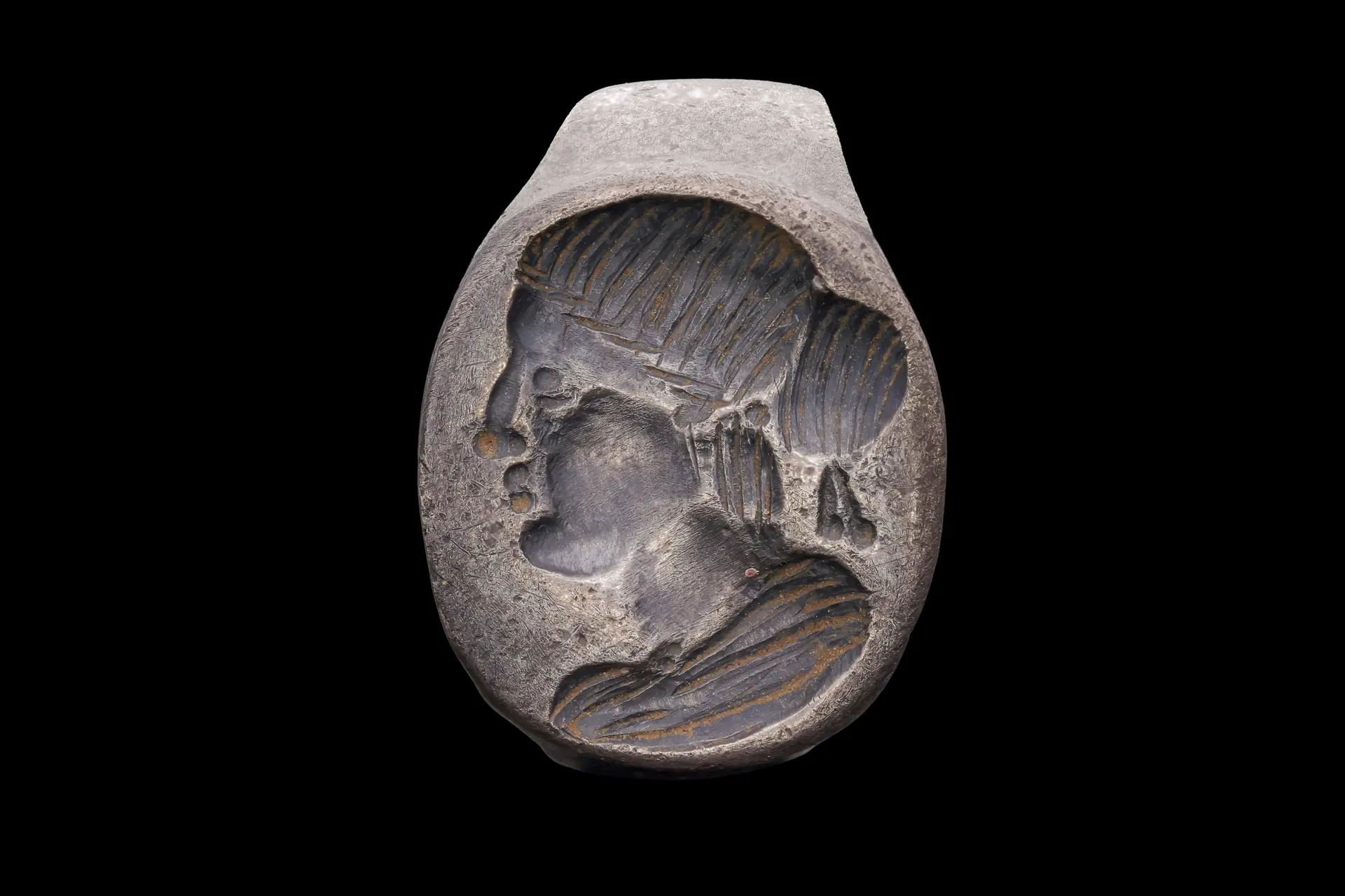 ROMAN SILVER RING WITH BUST OF A YOUNG WOMAN