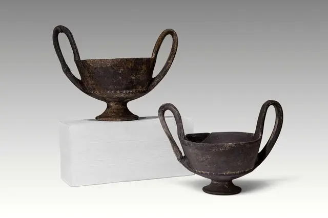 PAIR OF ETRUSCAN BUCCHERO KANTHAROS