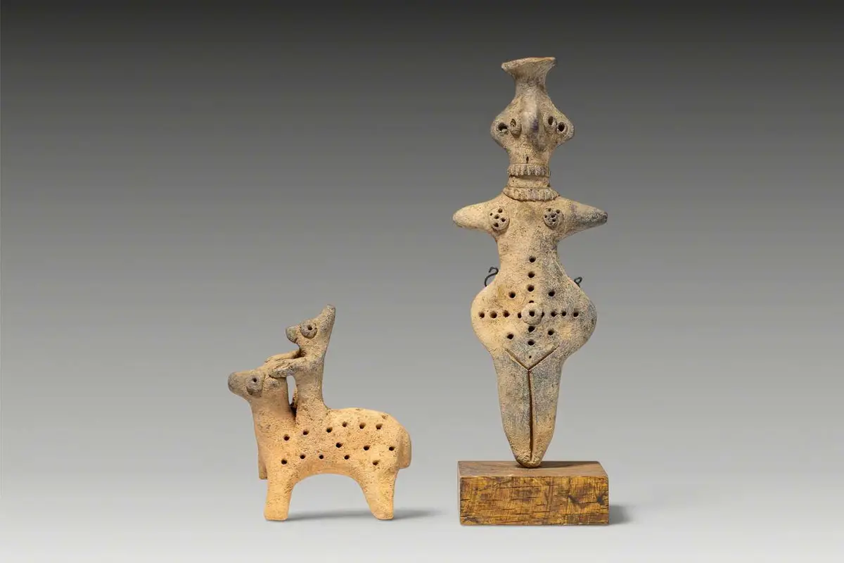 PAIR OF INDUS VALLEY TERRACOTTA IDOLS