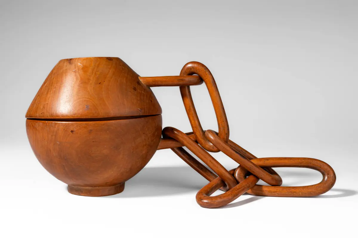 LARGE SOUTH AFRICAN TSONGA WOODEN SNUFF CONTAINER