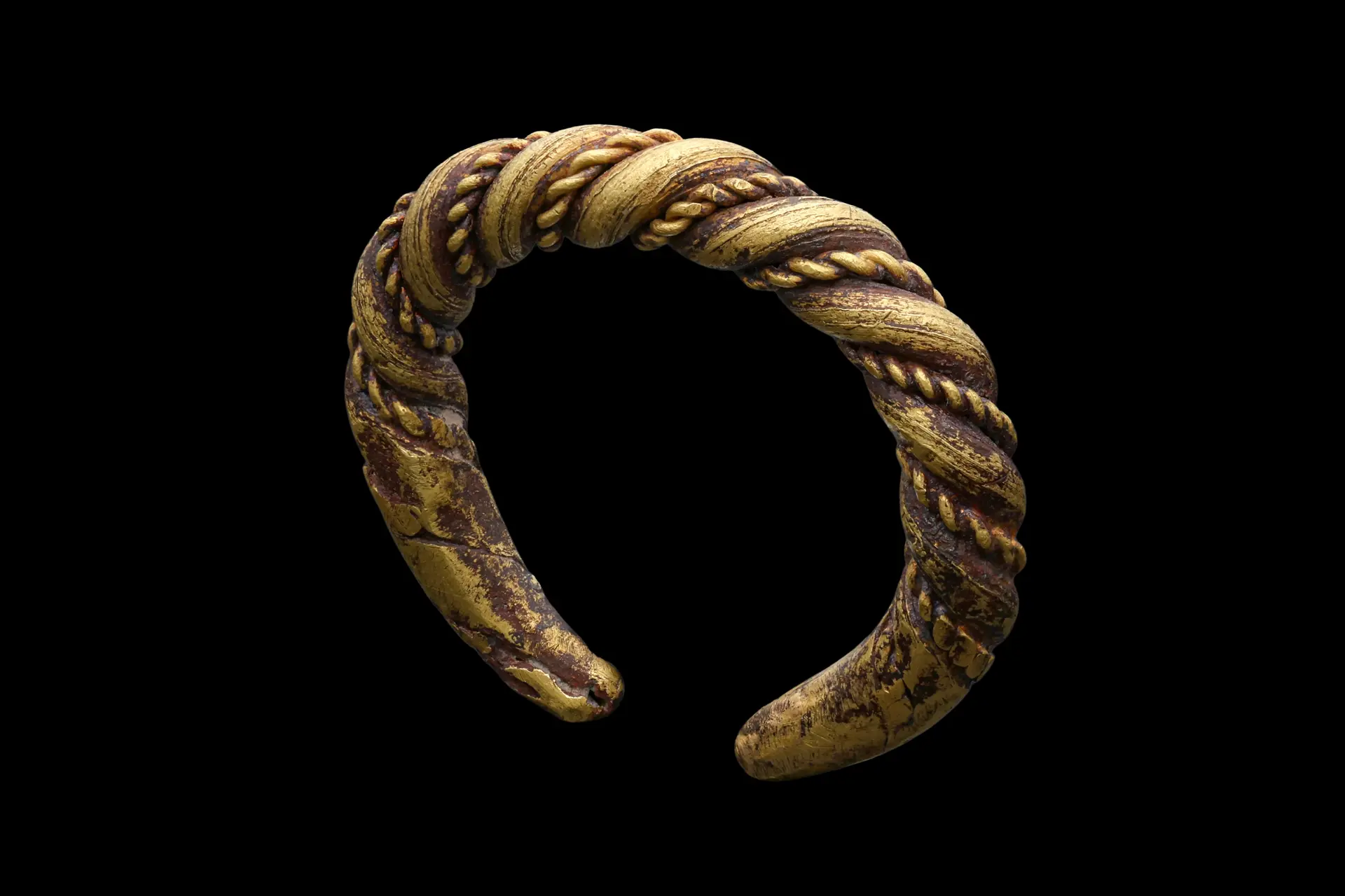 VIKING GOLD TWISTED OPEN RING