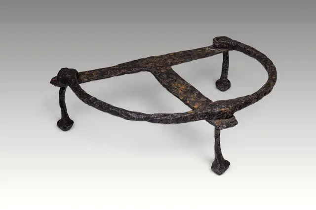 ROMAN IRON FOLDING CHAIR