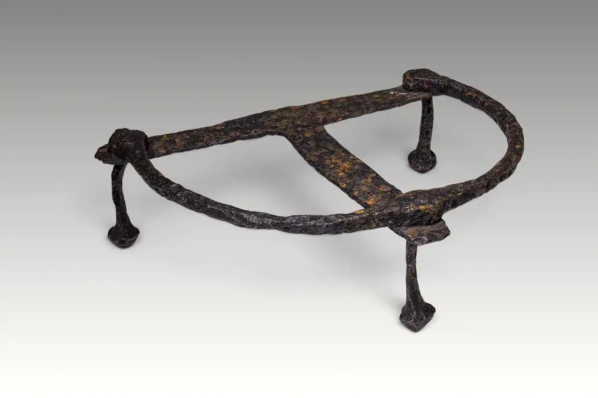 ROMAN IRON FOLDING CHAIR