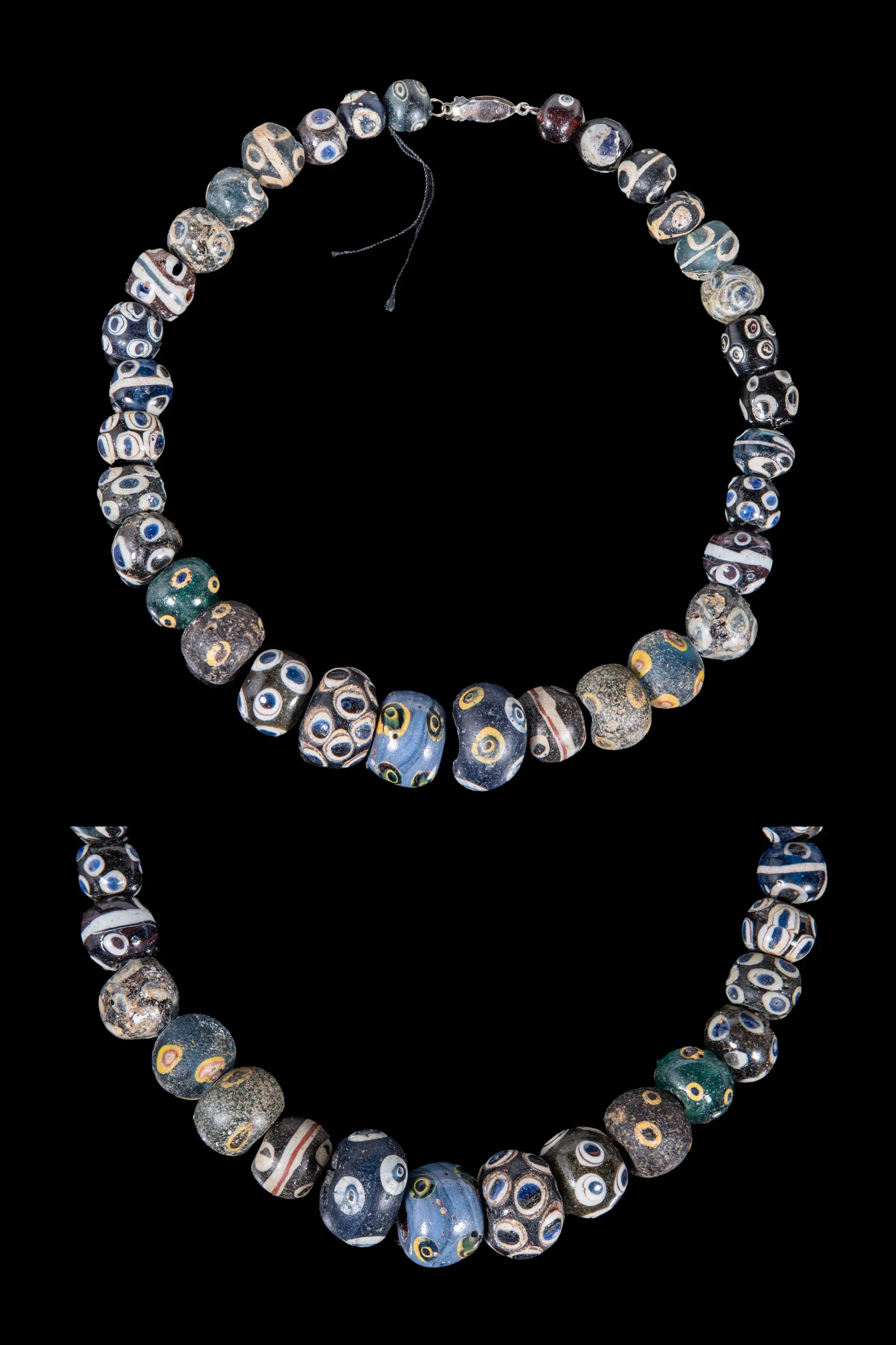 GRAECO-PHOENICIAN GLASS EYE BEADS NECKLACE