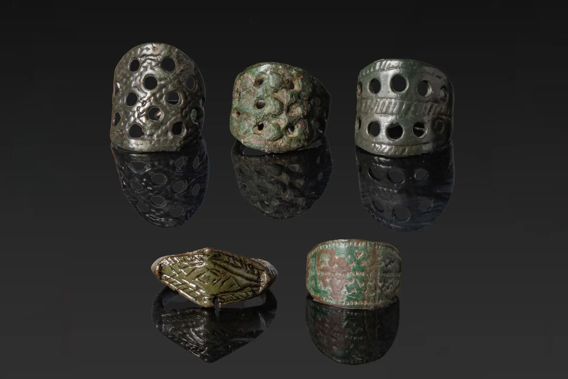 COLLECTION OF MEDIEVAL BRONZE RINGS