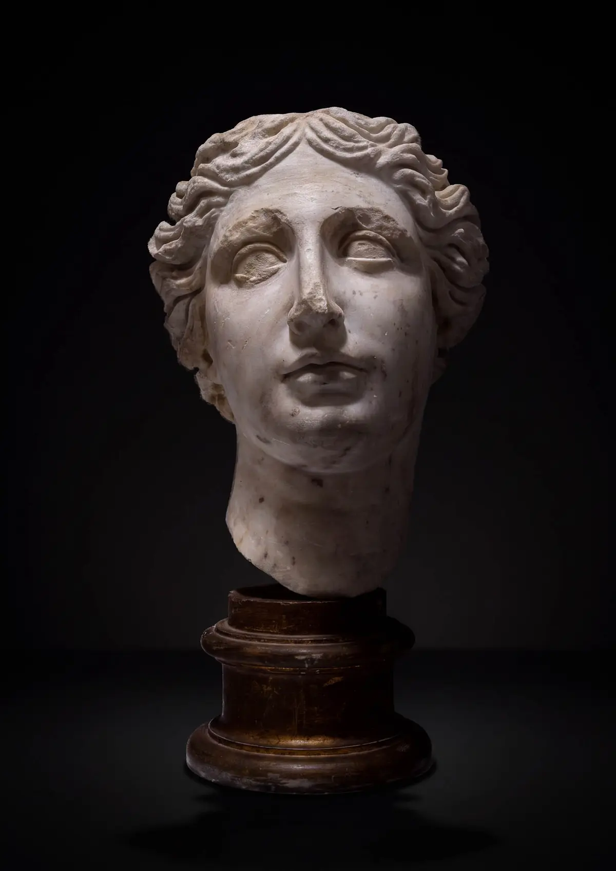 SUPERB ROMAN MARBLE HEAD OF VENUS "MILO" TYPE