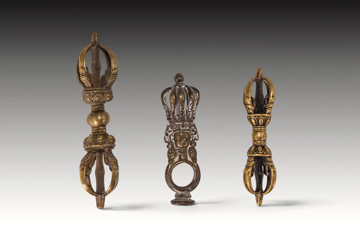 GROUP OF TIBETAN VAJRAS (DORJE)