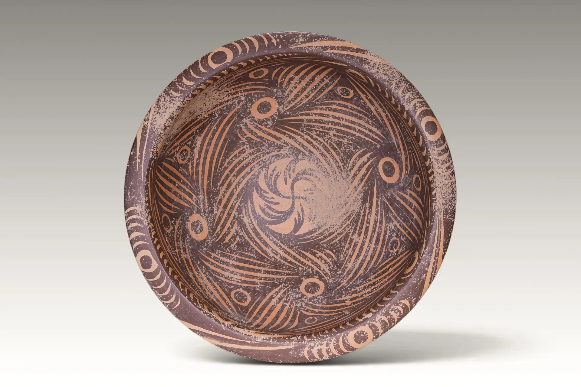 CHINESE MAJIAYAO PAINTED POTTERY BASIN
