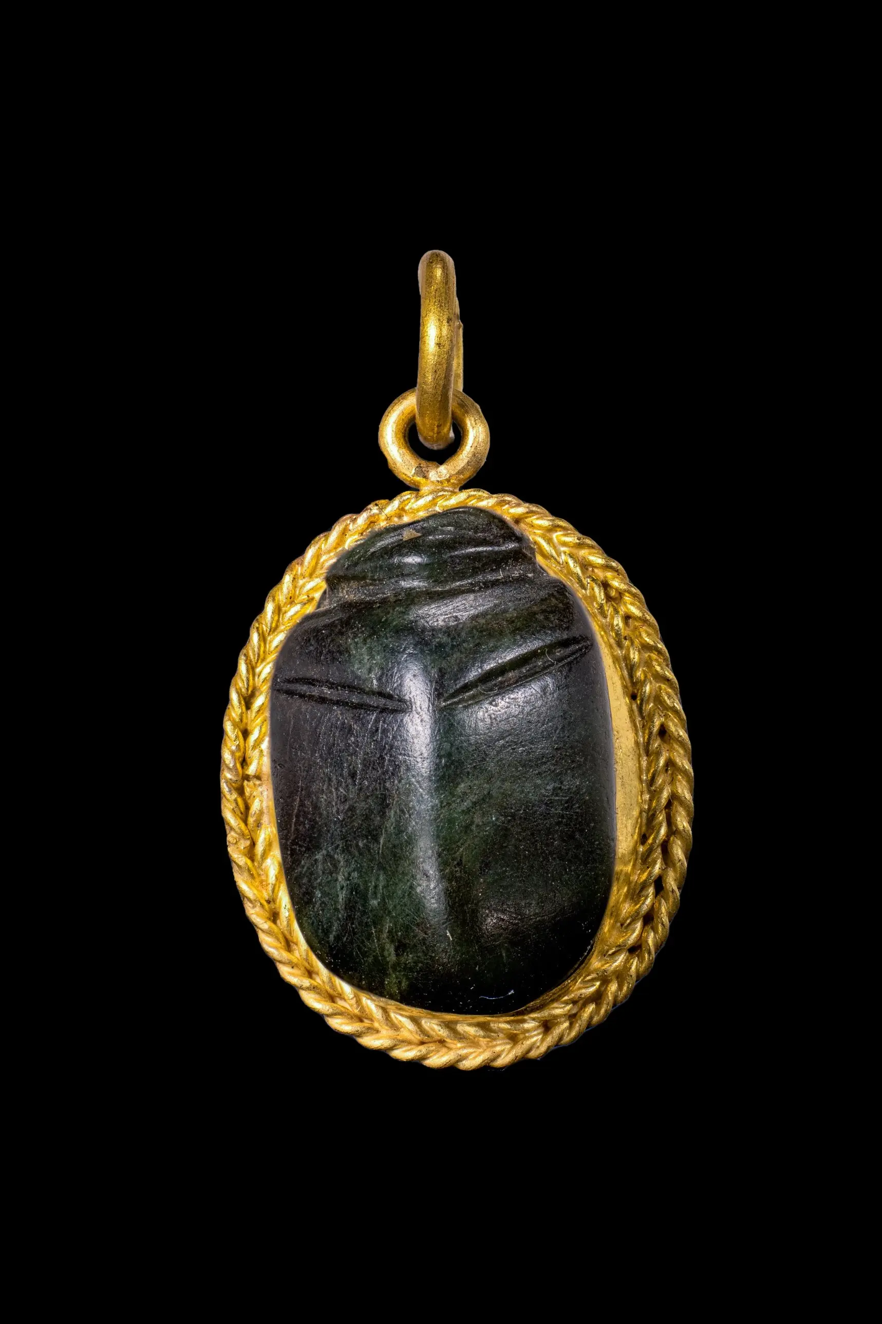 PHOENICIAN STONE SCARAB IN 18K GOLD PENDANT