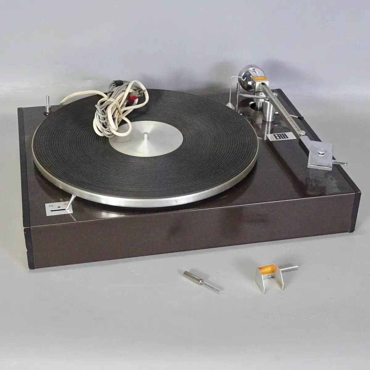 Vinylspelare, ERA, MK 4, säljes som reservdelar/renoveringsobjekt