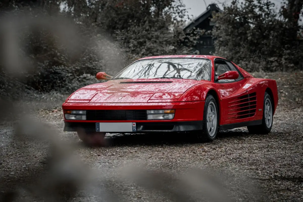 1988 – Ferrari Testarossa - Lot 19