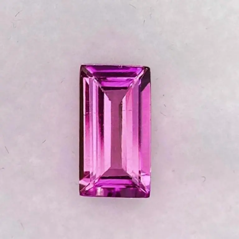 Natural Violet Pink Tourmaline {Flawless-VVS1}