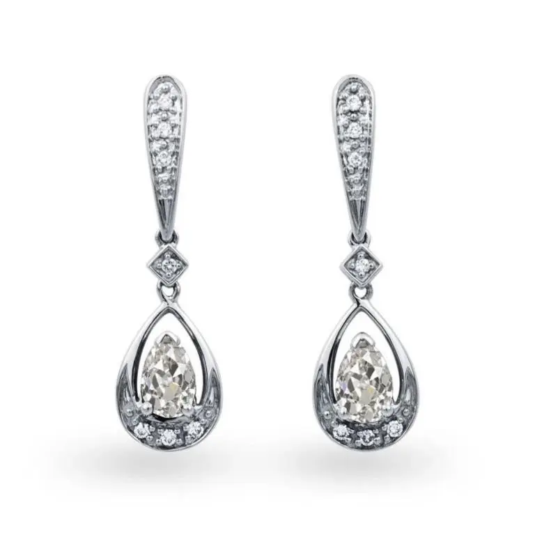 Gold & White Diamond 4.25 Cts Earrings