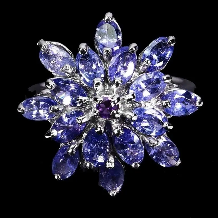 Natural Oval Tanzanite & Amethyst Ring