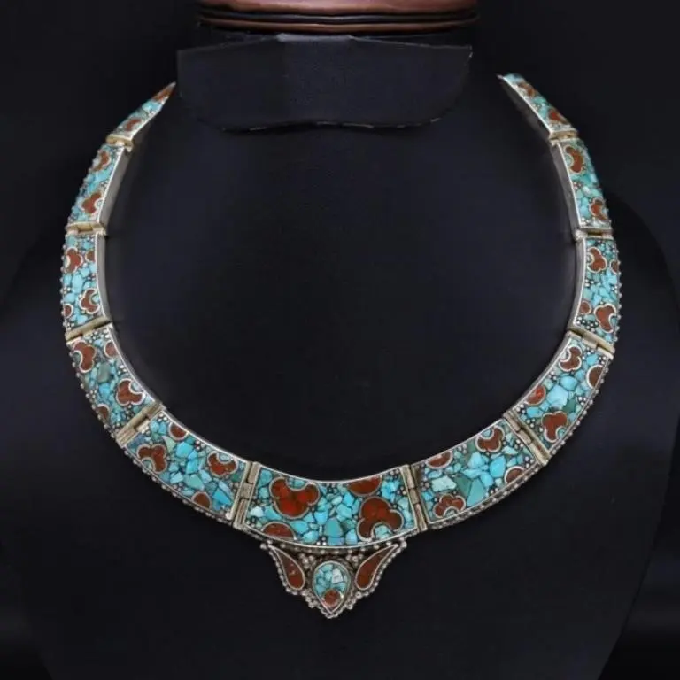 Tibet Natural Stone Tribal Queen Royal Necklace