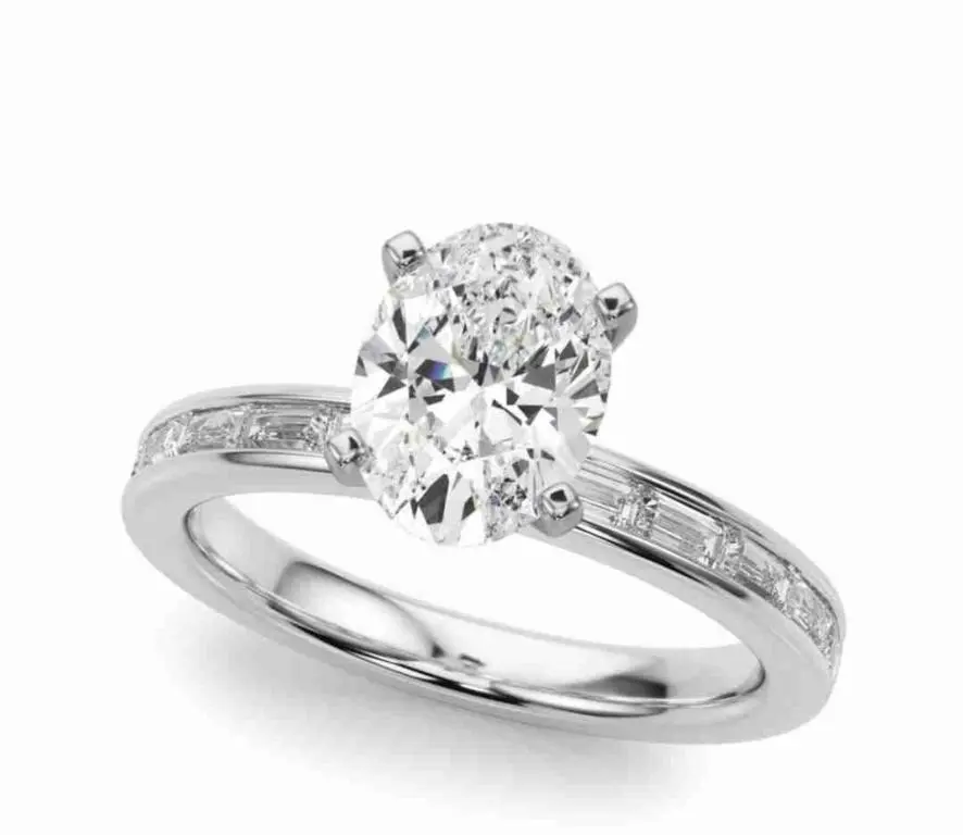 Gold & White Oval Diamond 5.27 Carats E/VVS - Cer