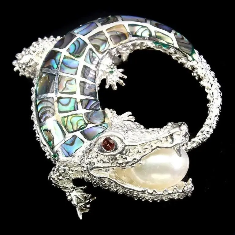 Natural Rhodolite Garnet & Pearl Crocodile Brooch
