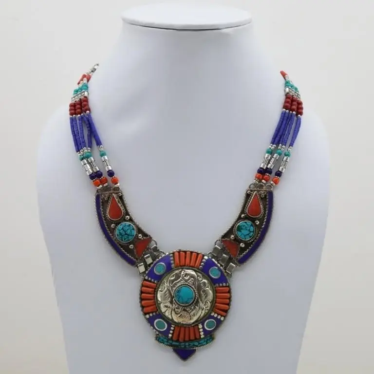Tibet Natural Stone Tribal Queen Royal Necklace