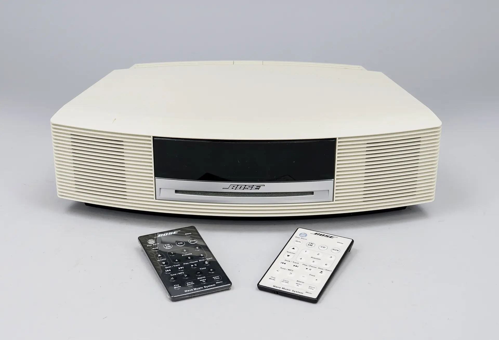 Bose Wave Music System, Radio mit
