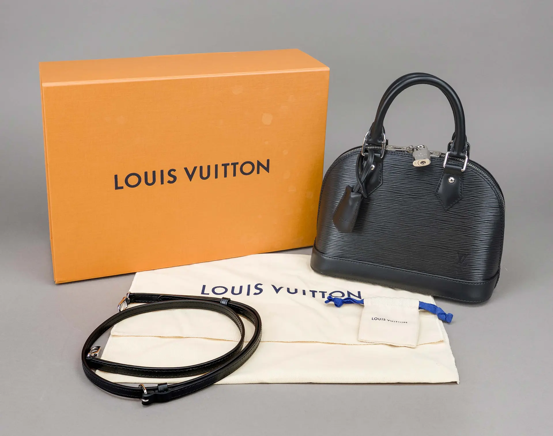 Louis Vuitton, Black Epi Leather