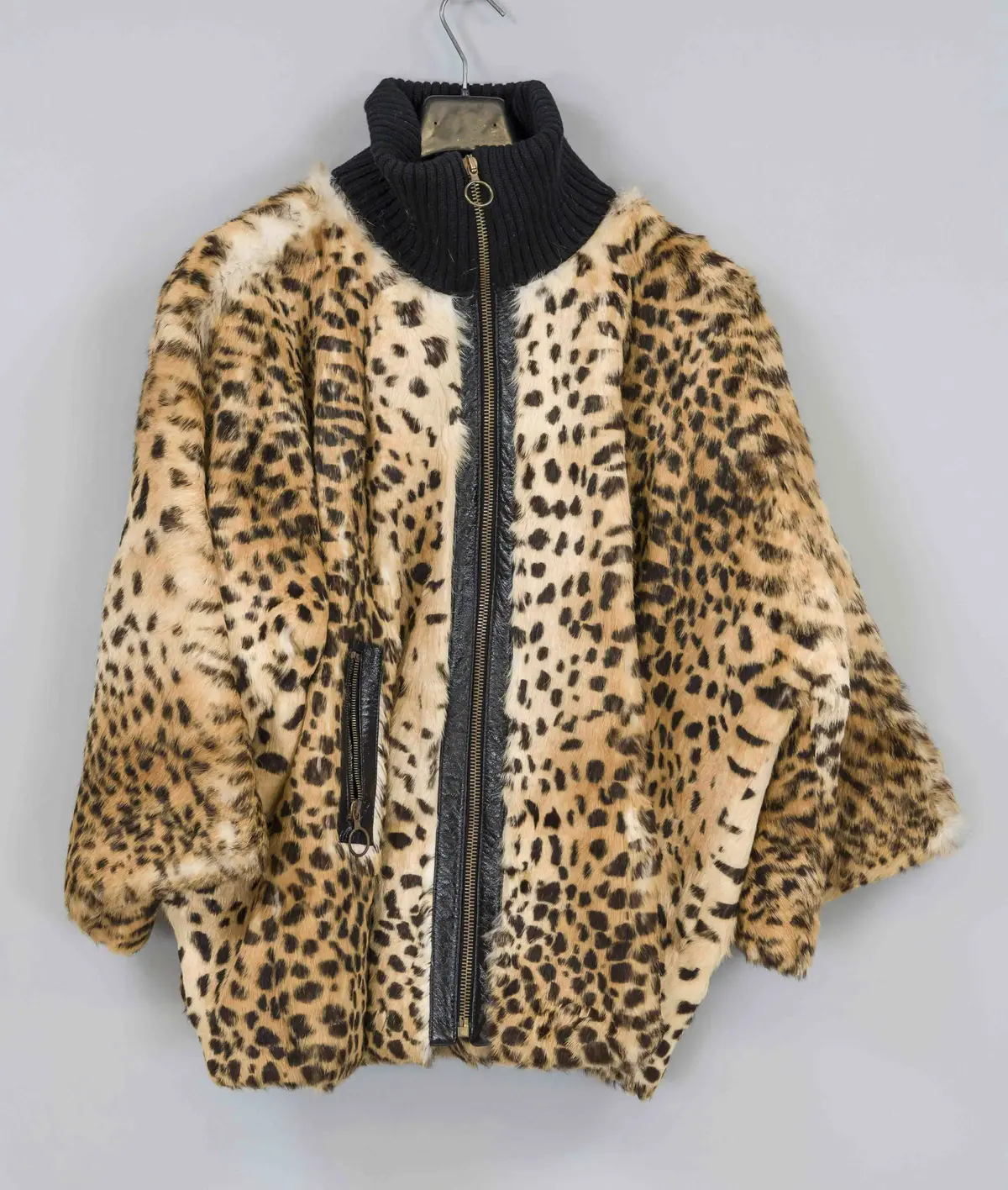 Dolce Gabbana, stylische Pelzjack
