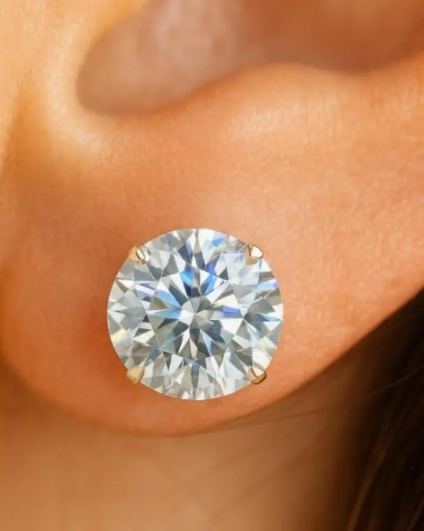$1300, 14k(0.35g), lab diamond (0.84ct) earring