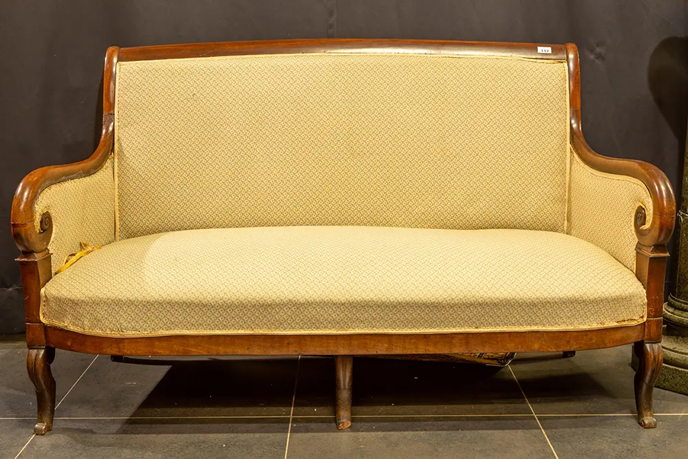 Vroeg negentiende eeuwse Empire-canapé in acajou - 92 x 148 x 60 cm