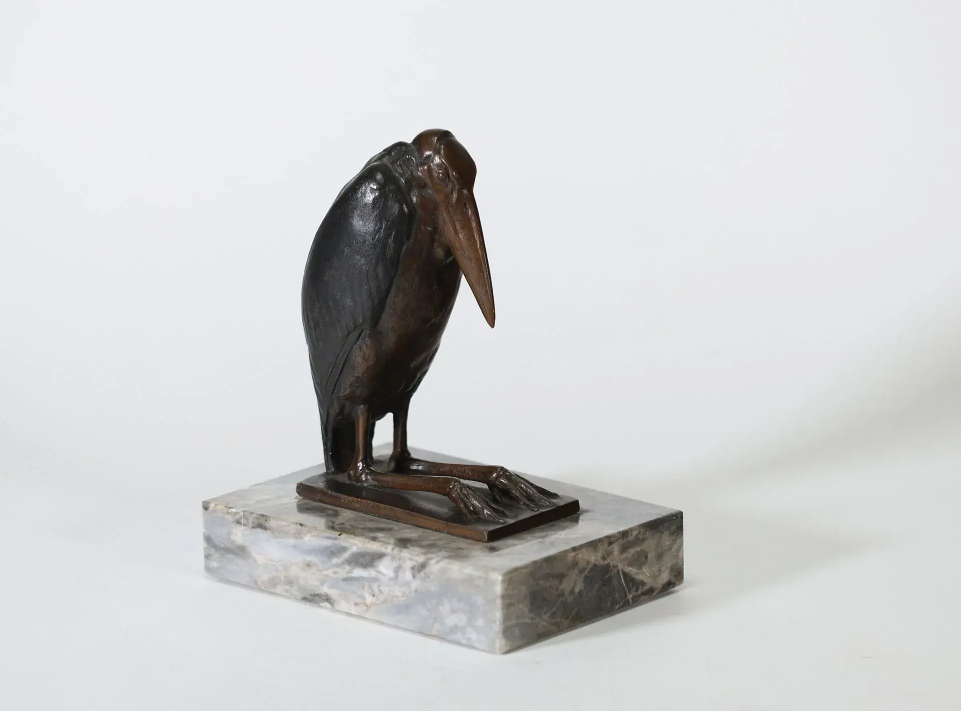 EUROPEAN SCHOOL, EARLY 20TH CENTURY – MARABOUT AT REST A lar - Lot 73