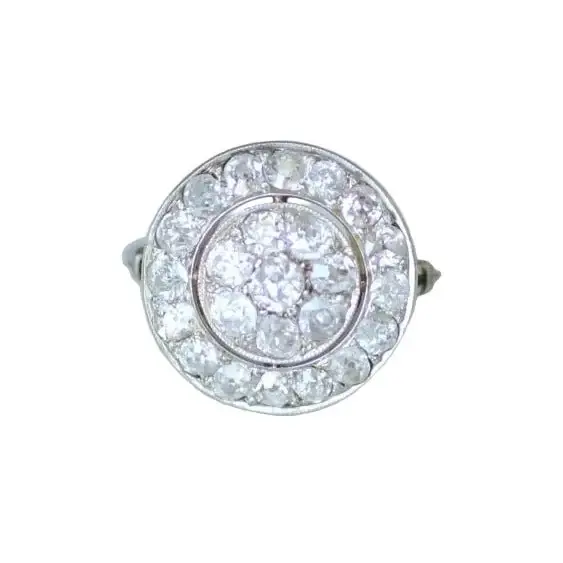 Bague Entourage en or blanc, platine et diamants