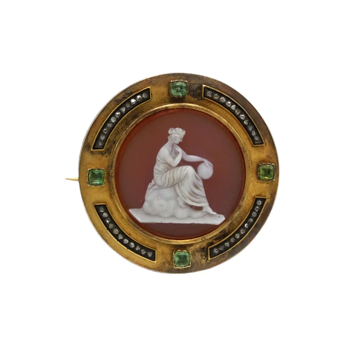 Broche Épingle en or jaune, émail, camée, béryls et diamants
