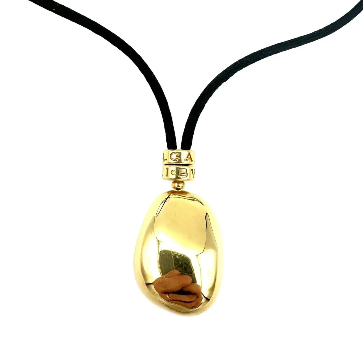Collier Pendentif BULGARI "Sassi" en or jaune