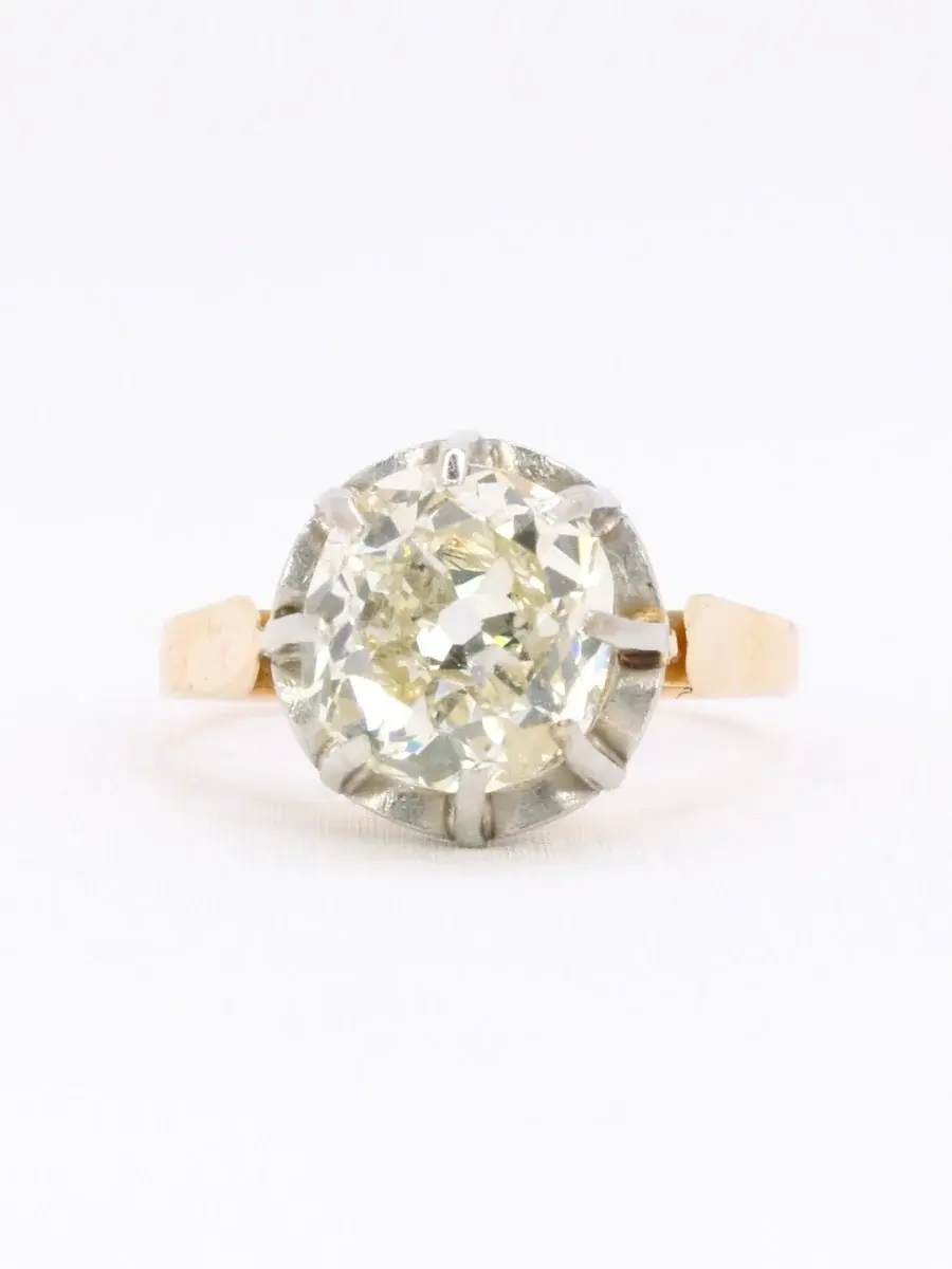 Bague solitaire diamant Coussin taille ancienne Old Mine Cut 3,07 carats