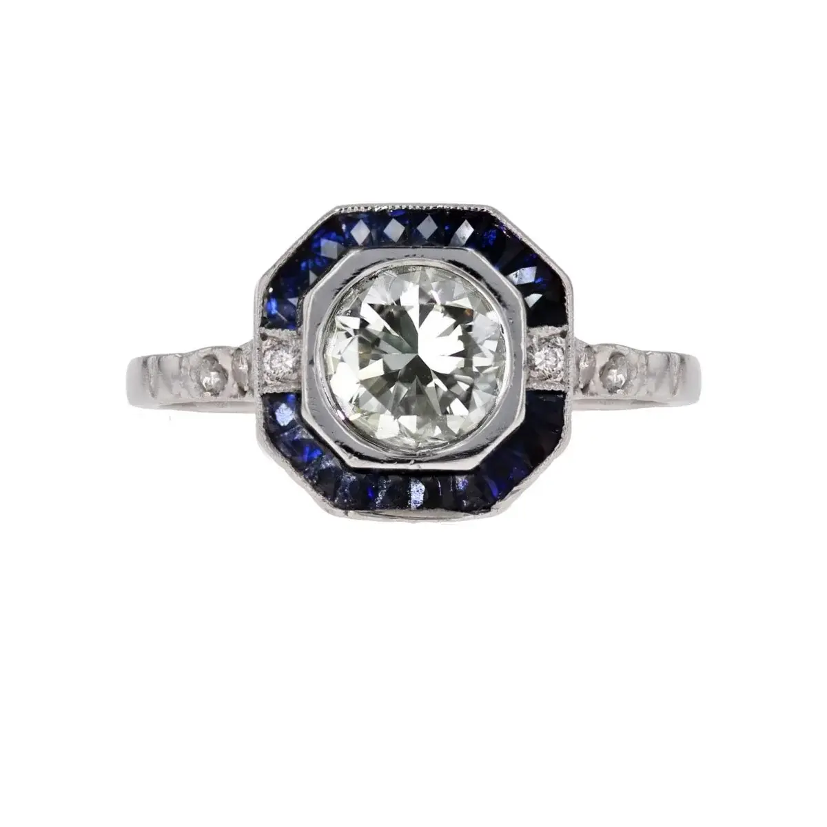 Bague Entourage en platine, saphirs et diamants