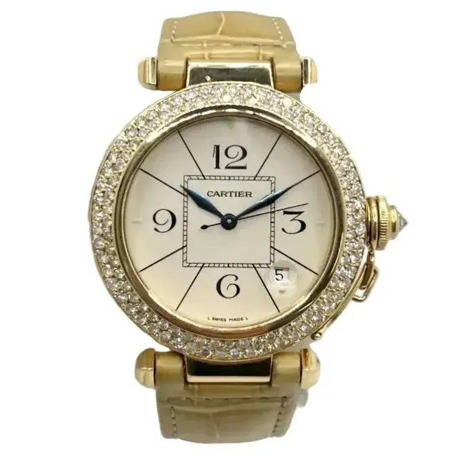 Montre CARTIER "Pasha" en or jaune, or rose, cuir et diamants
