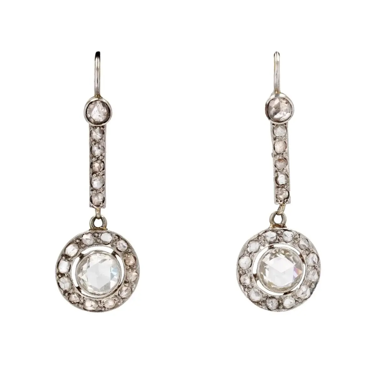 Boucles d'oreilles Pendantes en platine et diamants