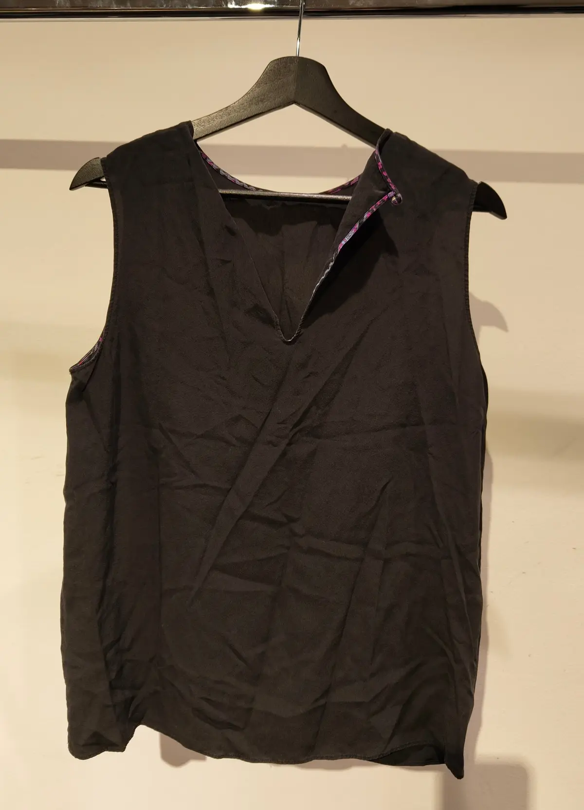 Emilio Lanzetti · Tops