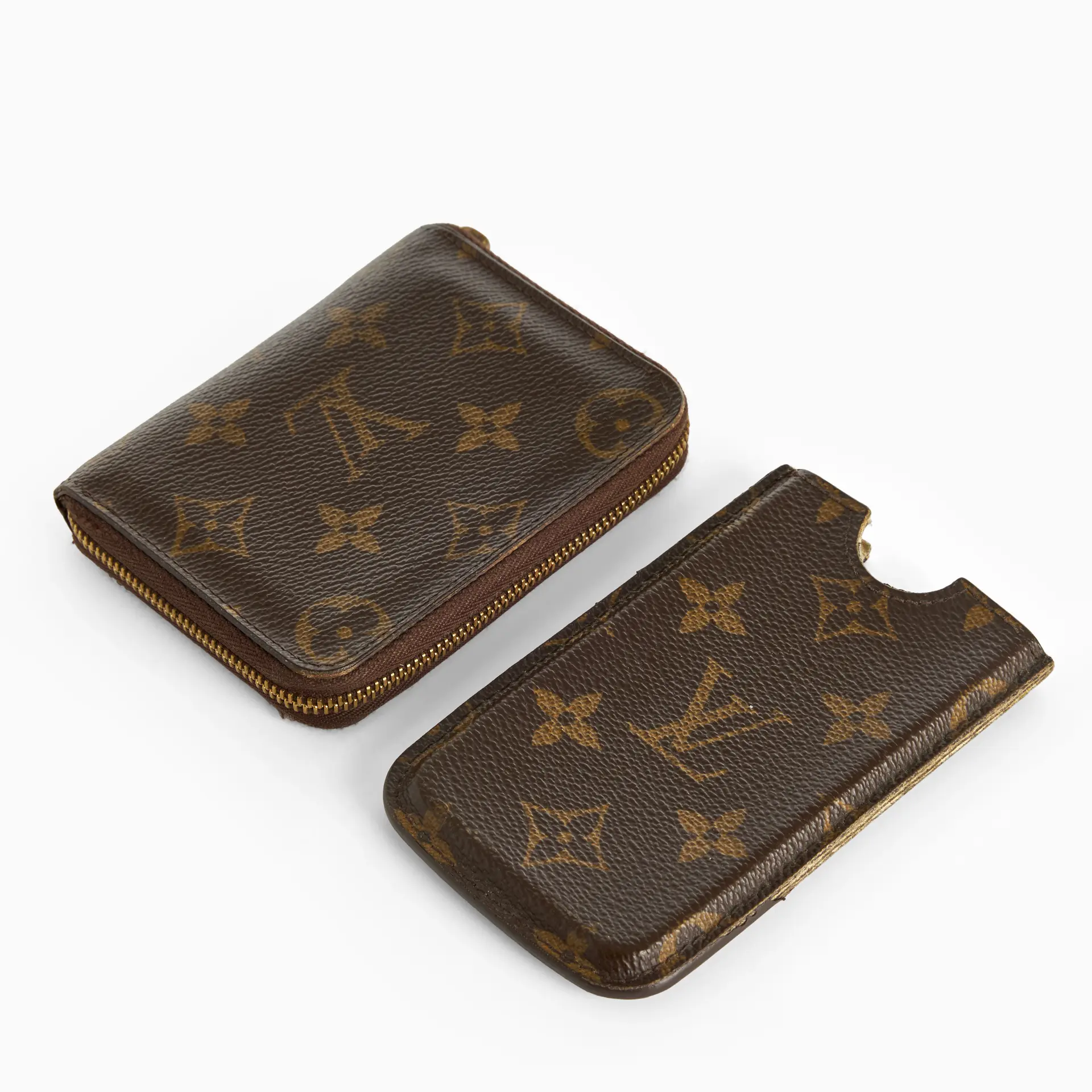 LOUIS VUITTON. Plånbok, "Monogram Zippy Coin Purse" och mobilfodral