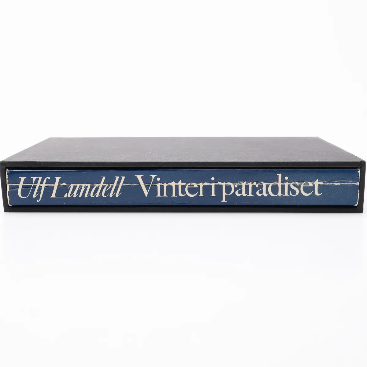 ULF LUNDELL'S VINTER I PARADISET I FÖRSTA UPPLAGAN 1979 SIGNERAD OCH