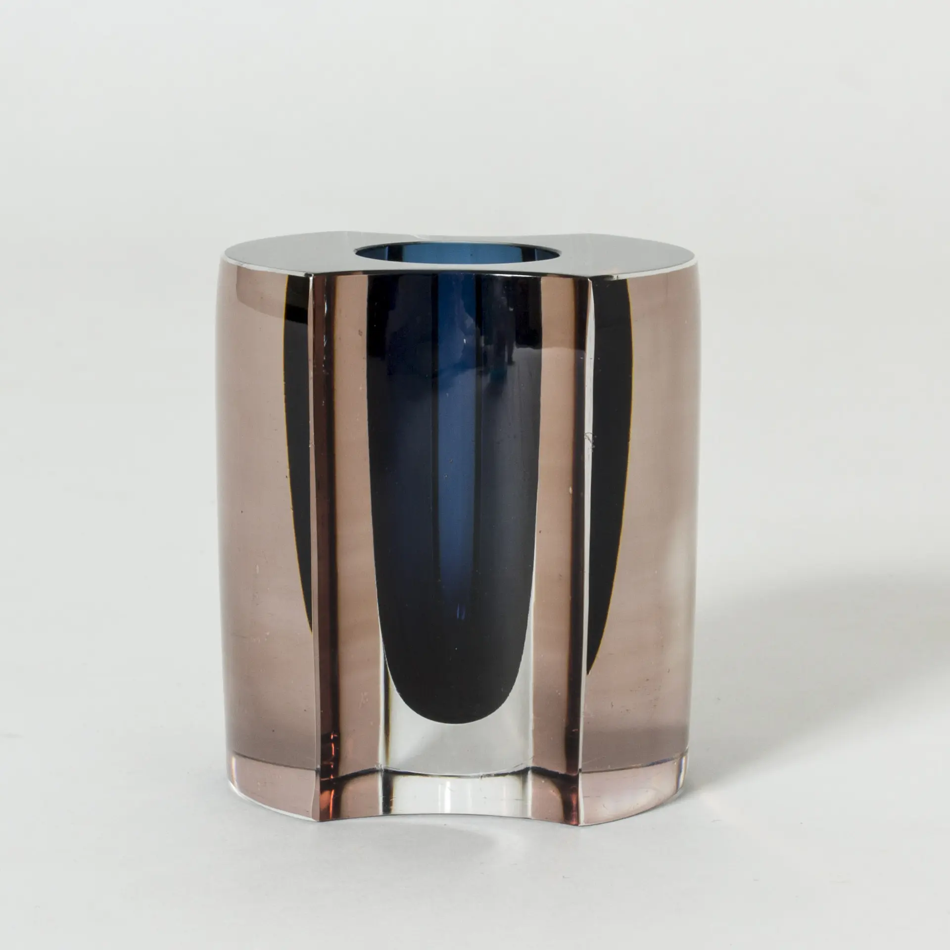 Glass vase by Mona Morales-Schildt