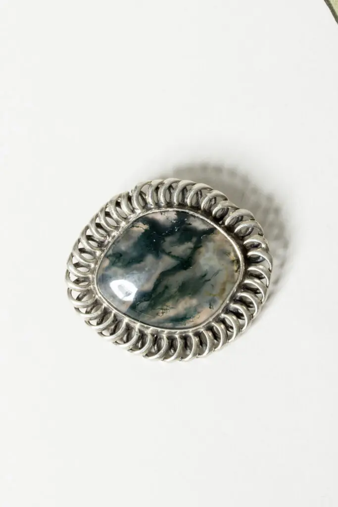 Midcentury silver and moss agate brooch from Gussi