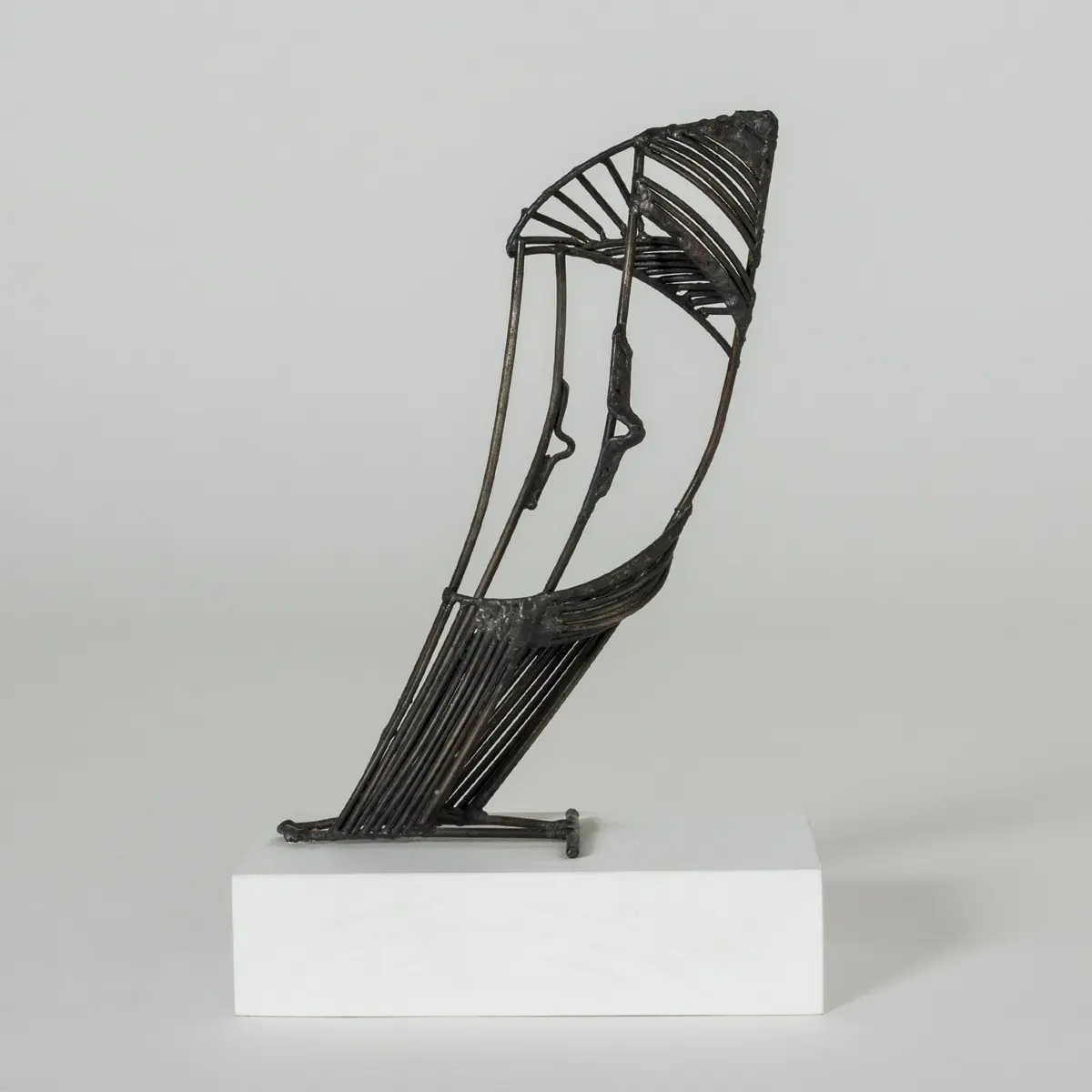 “Kadrilj” sculpture by Fred Leyman