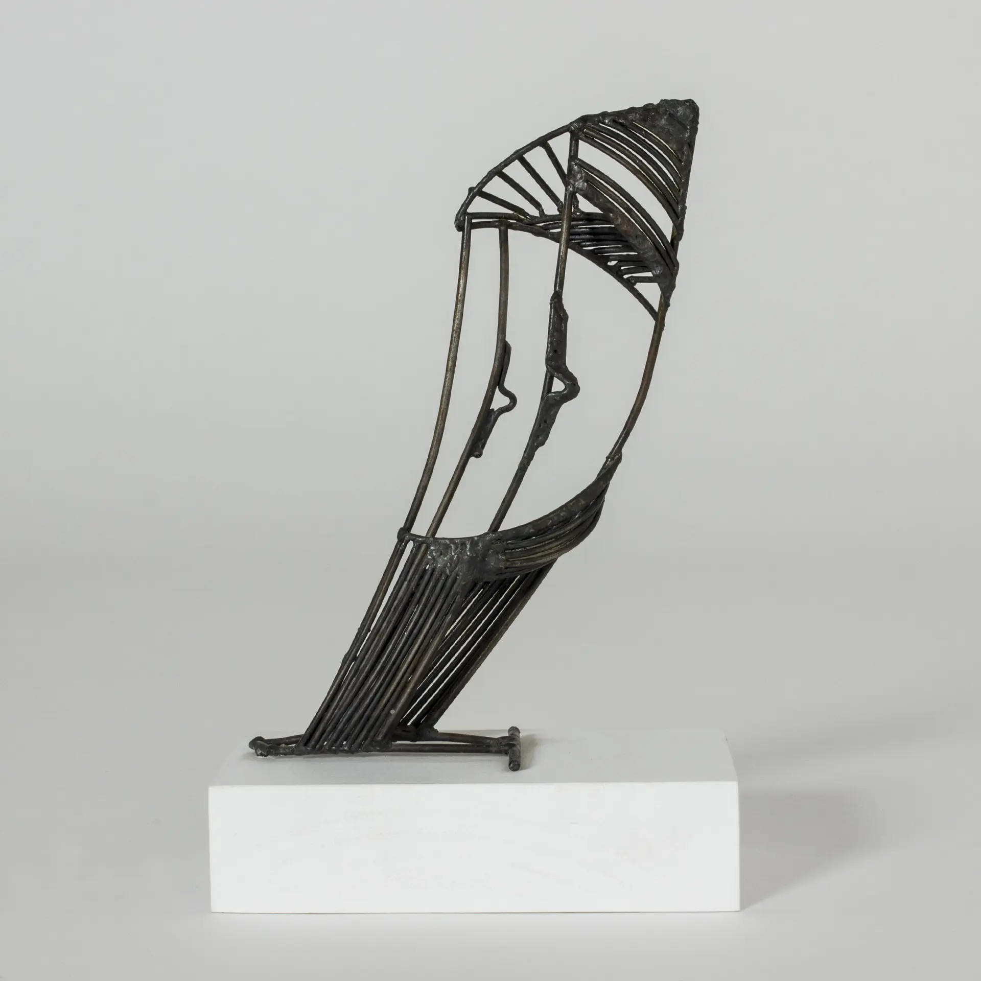 “Kadrilj” sculpture by Fred Leyman