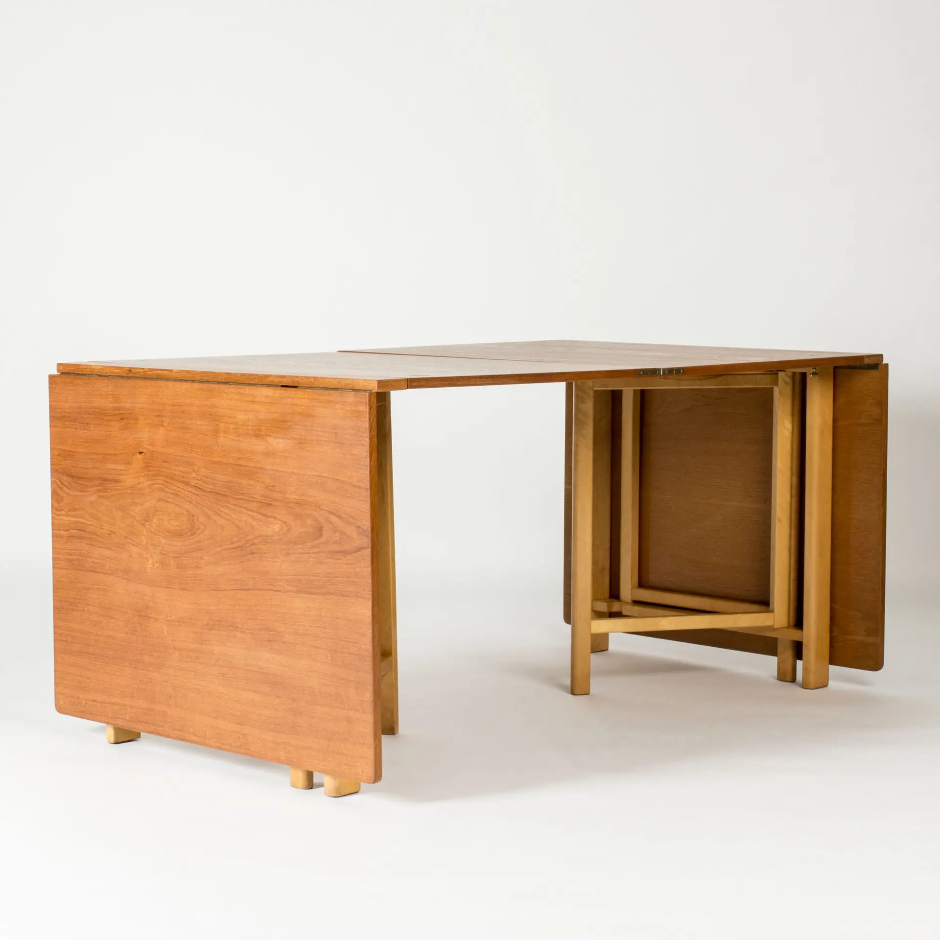 1st Edition “Maria Flap” dining table by Bruno Mathsson
