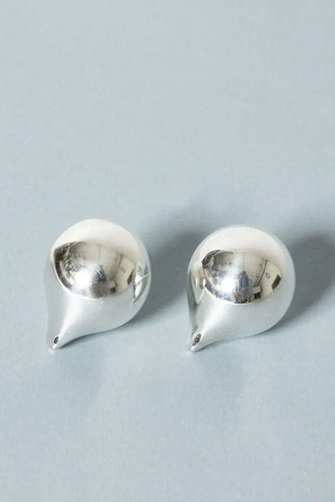 Silver drop earrings by Bent Gabrielsen Pedersen